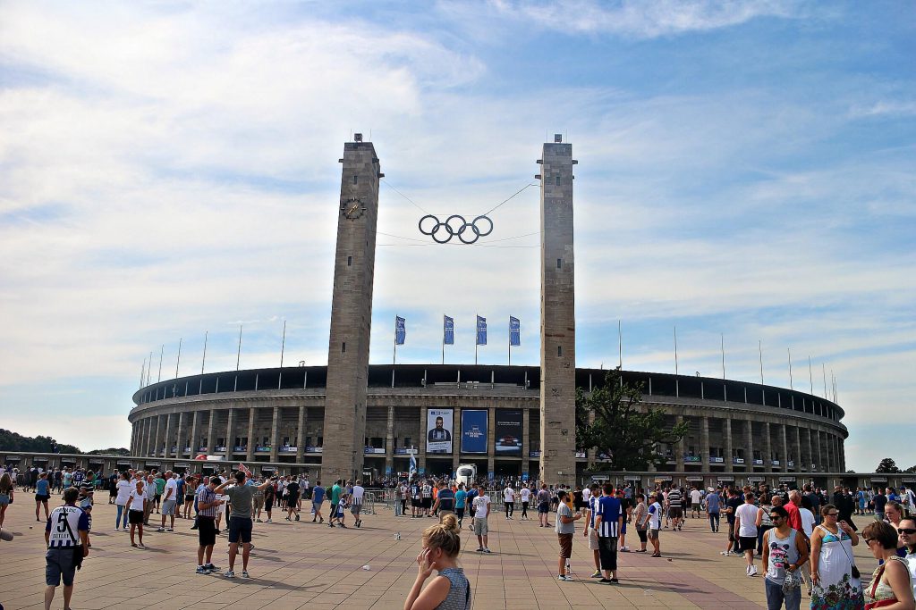 Hoeveel Mensen Kunnen Er In Het Olympisch Stadion Berlijn